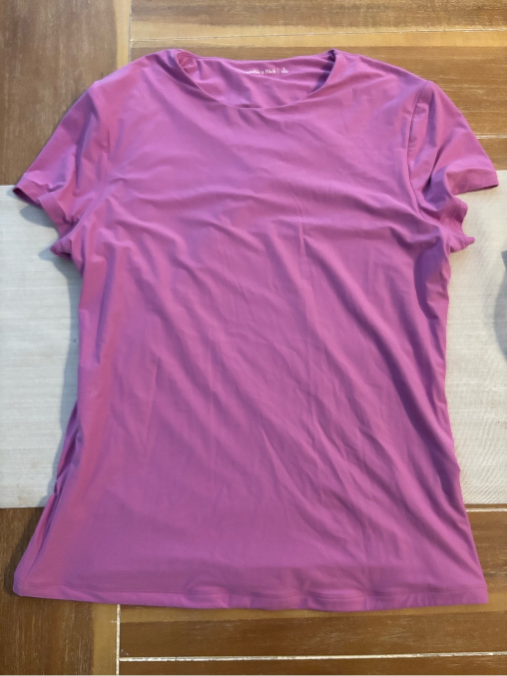 Abercrombie & Fitch soft Matte seamless tuckable baby tee